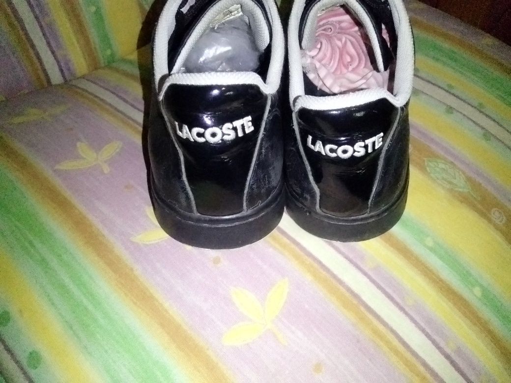 Lacoste        кросівки