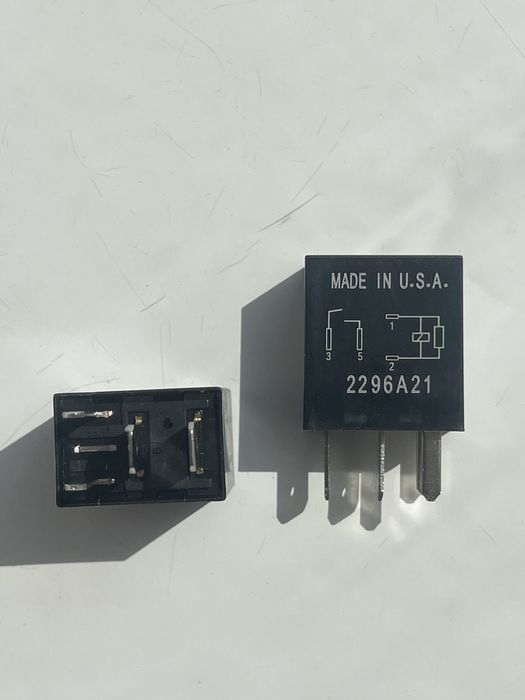 Автомобільне реле Omron G8HE-1A7T-R1-DC12  68053218AA G8GE Jeep Dodge