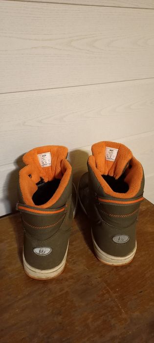 Buty zimowe młodzieżowe r 38 stan bdb