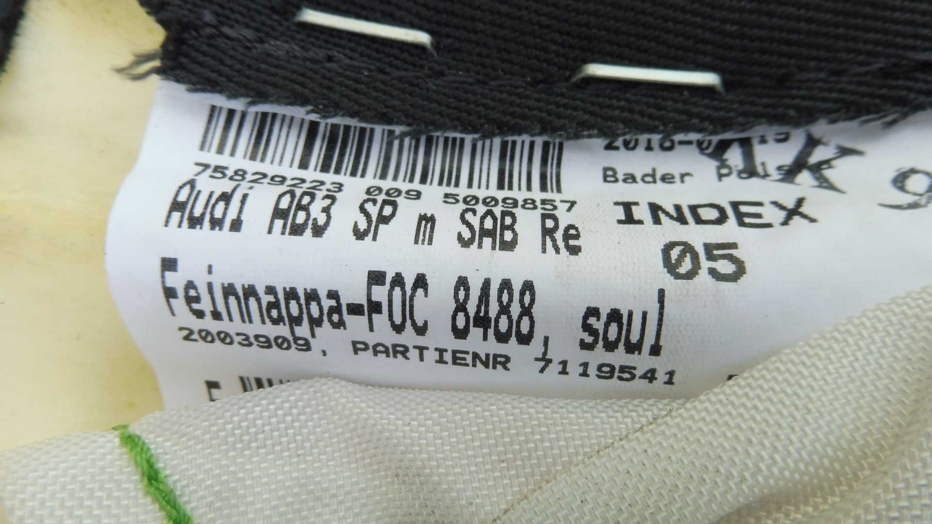 Poduszka boczka  kanapy tył Airbag Prawy Audi A3 rs3  s3 8V skóra SOUL