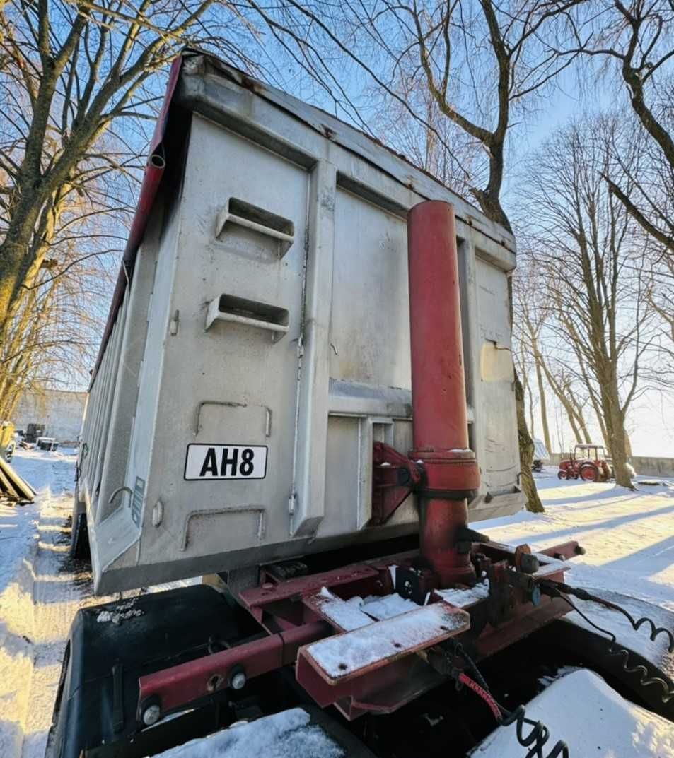 Напівпричіп самоскид Fruehauf DJD TA3 зерновоз 50м3 з Європи