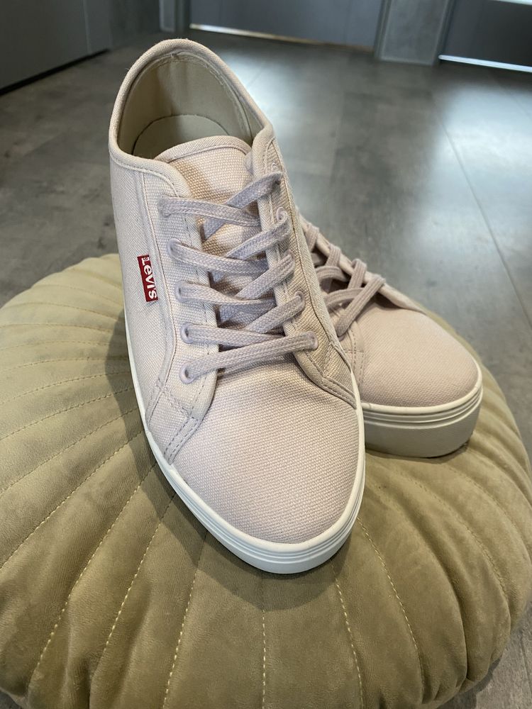 Trampki Levi’s Tijuana rozmiar 37 tenisówki Levis