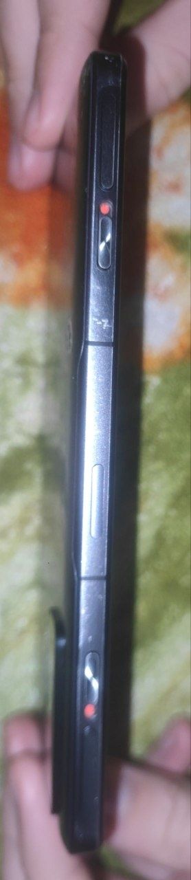 poco f4 gt 8/128