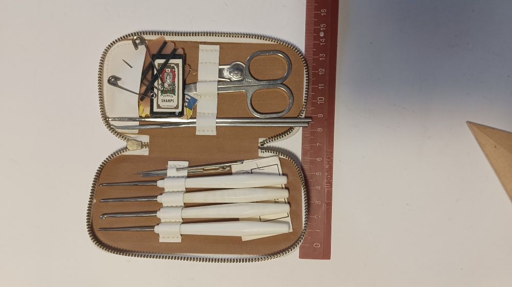 Набір для в'язання, набір гачків. Набори для вязания, набор крючков