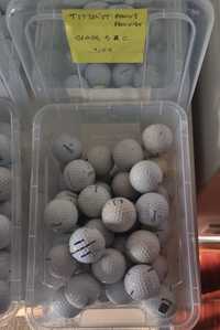 Bolas de golfe Titleist ProV1 e ProV1x com marcas de uso BO011