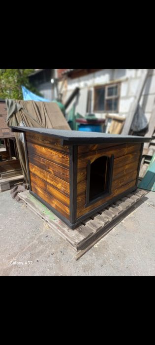 Будка для питомцев.
