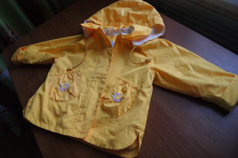 Куртка демісезона  1-1,5 роки
