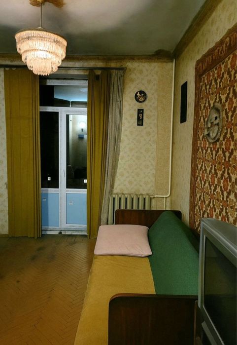 Продам 2 х ком кв Сталинка Центр, Сачко