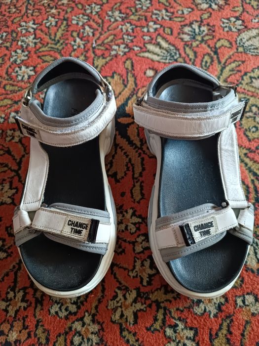 Сандали  кожаные