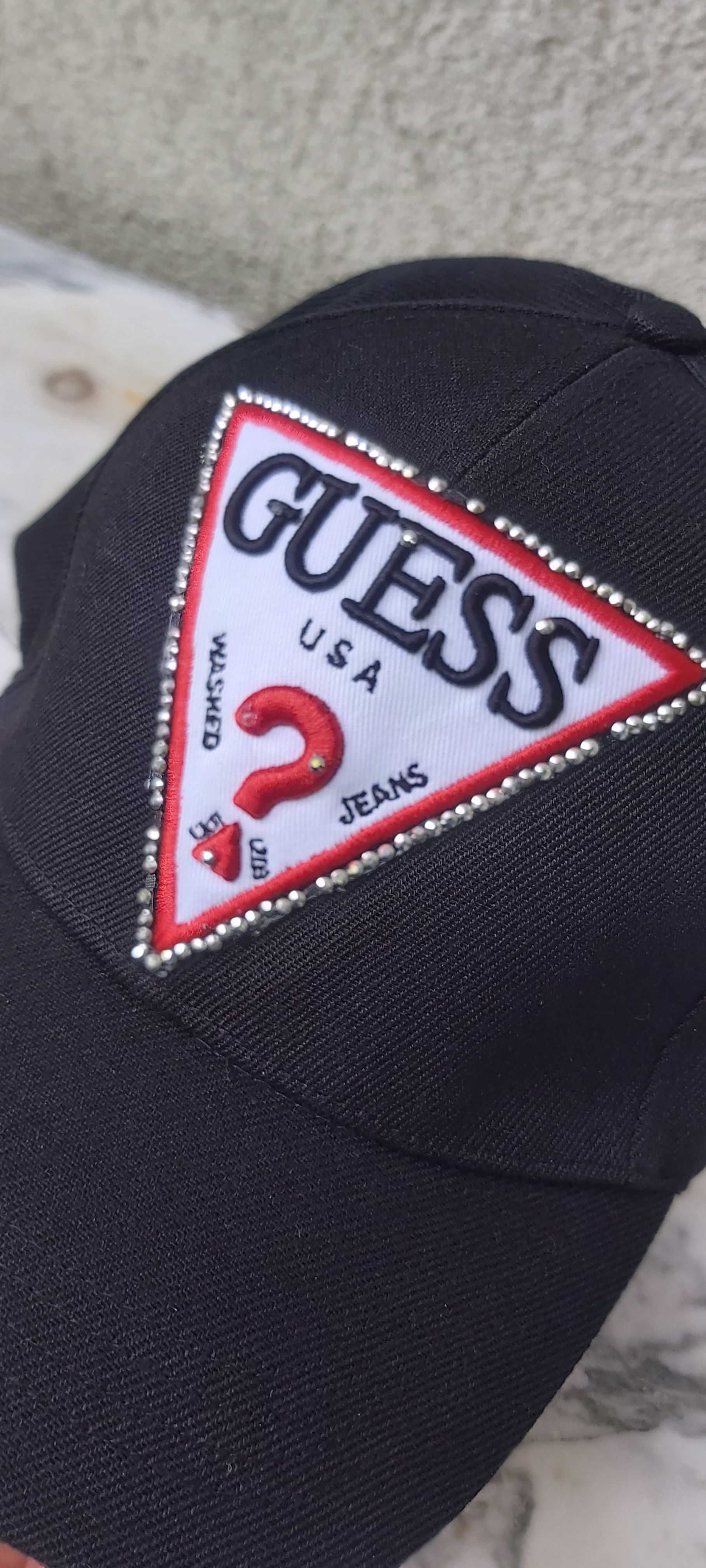 NOWA czapka z daszkiem bejsbolowka GUESS czarna a083