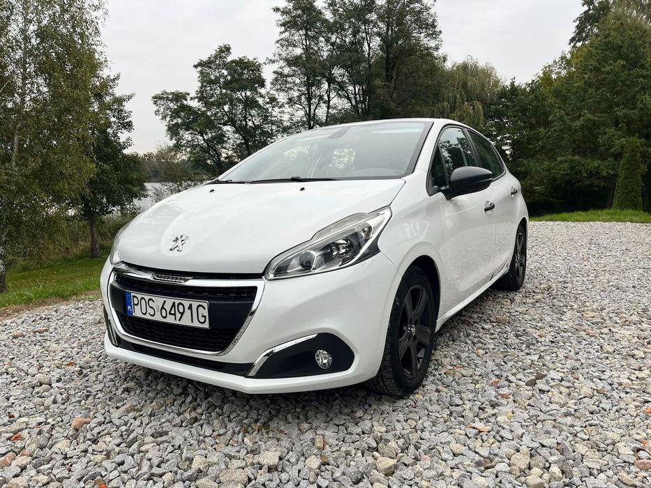 Peugeot 208 Peugeot 208