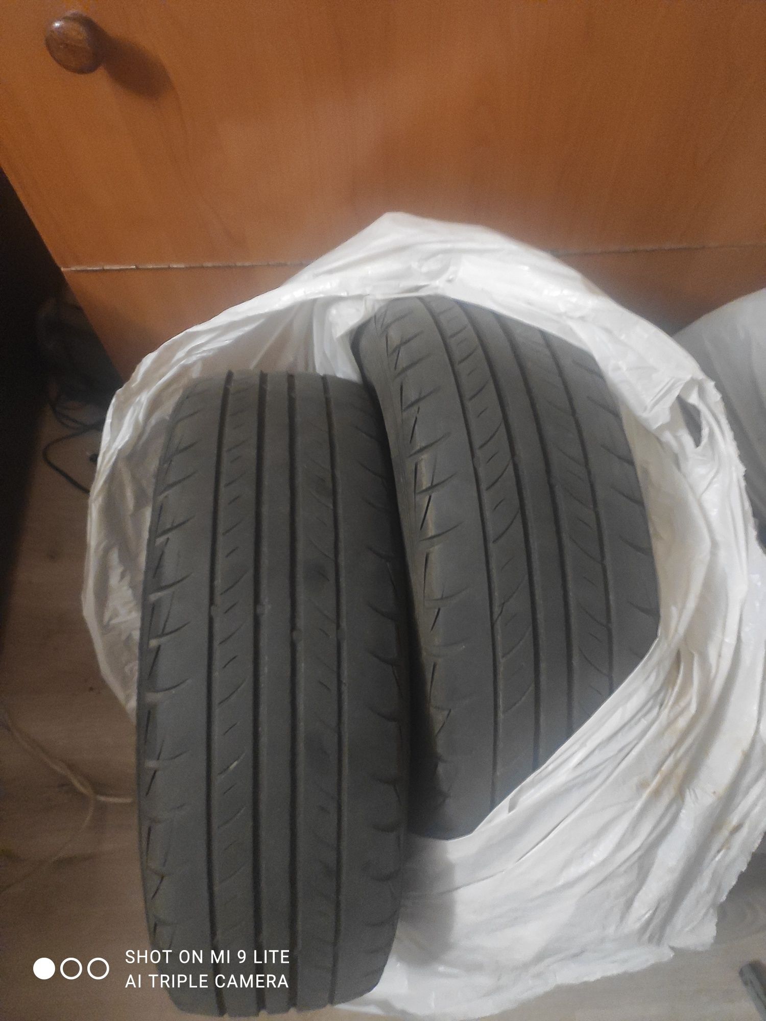 Продам резину 185/60/14