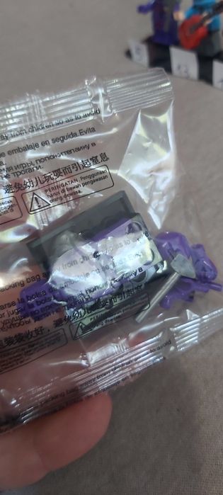 Klocki figurki FNAF five nights at freddy's 10 sztuk zestaw numer 8

F