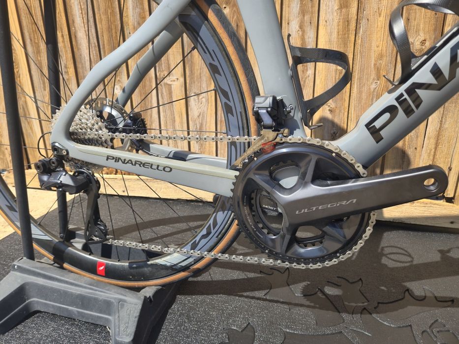 Pinarello DOGMA F12 c/ ultegra novo di2 12s