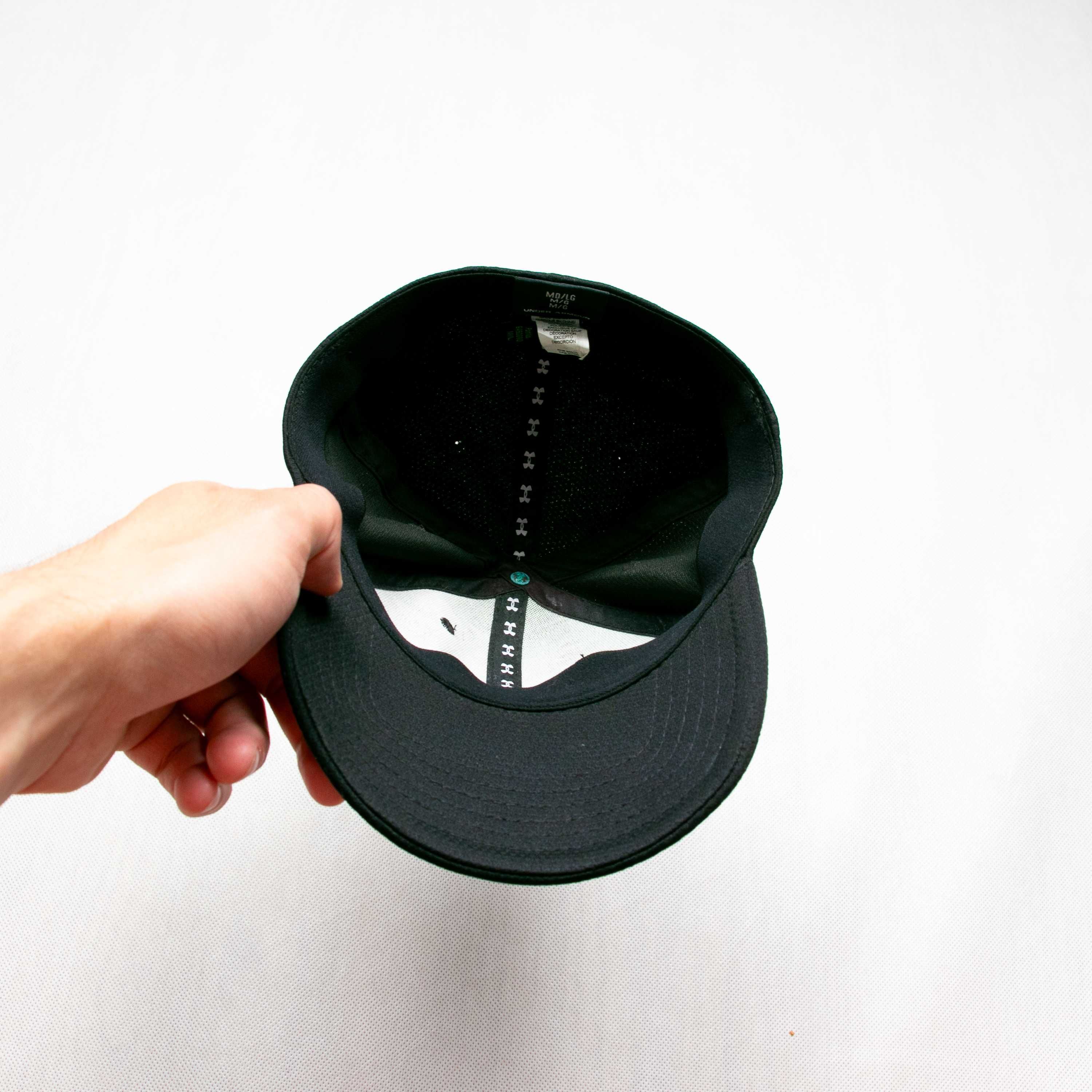 Under Armour czapka z daszkiem M elastyczna