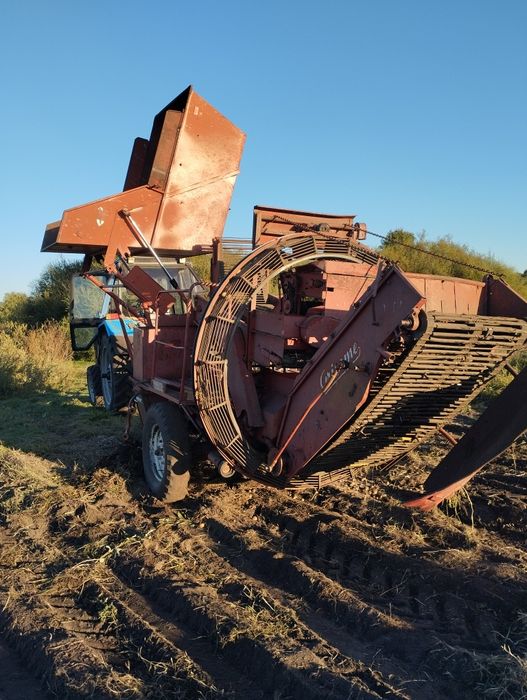 Картопляний комбайн Грімме