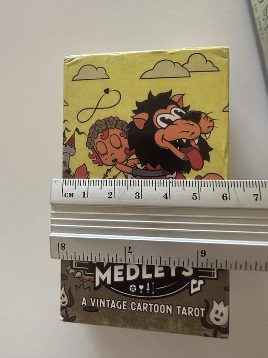 Колода Таро Mystical Medleys та Witch’s Garden