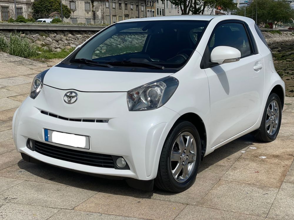 Toyota iQ 1.0 VVT-i