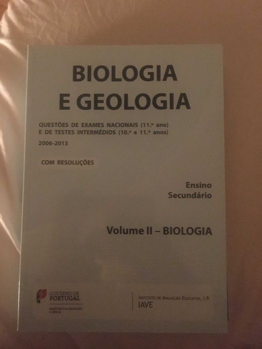 Livros IAVE de Biologia e Geologia