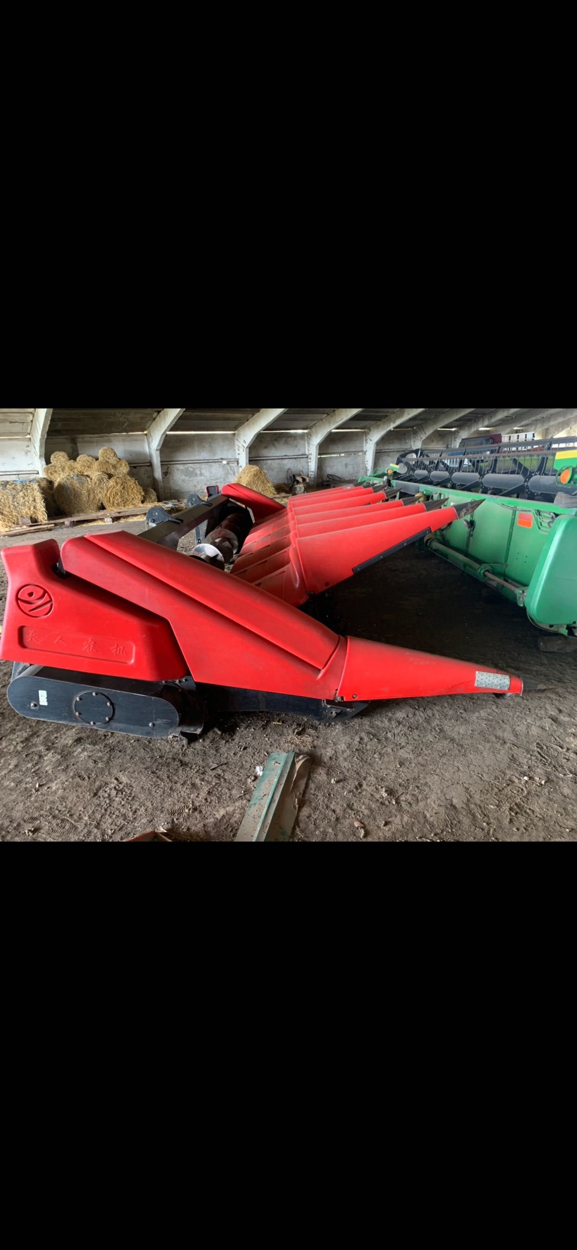 продам кукурузну жатку 8/70