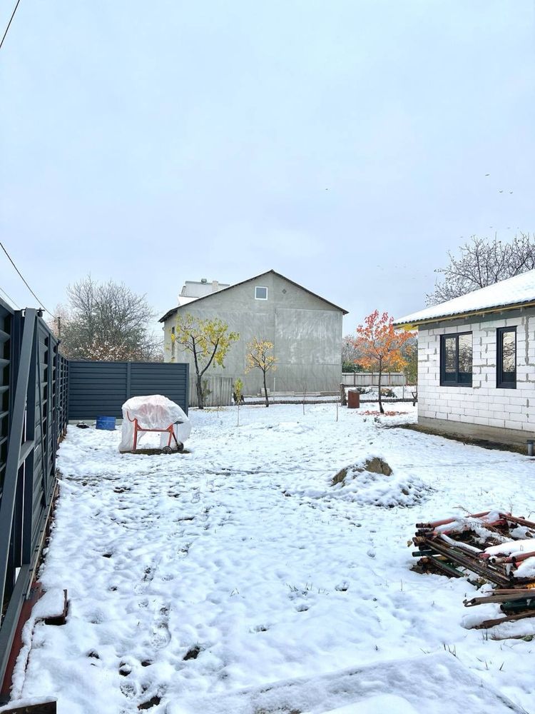 Новый дом с ремонтом 120 м2, Павленки, Ньютона, Комунальный рынок