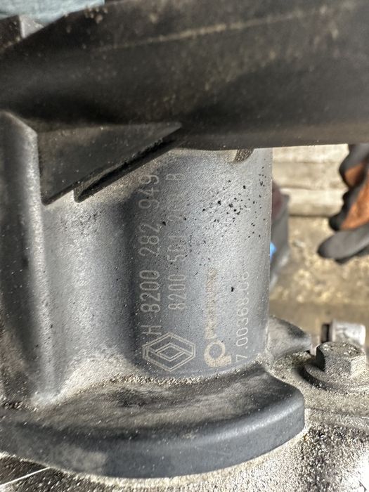 Клапан EGR рециркуляции газов Nissan Qashqai 1.5 DCI J10 8200282949