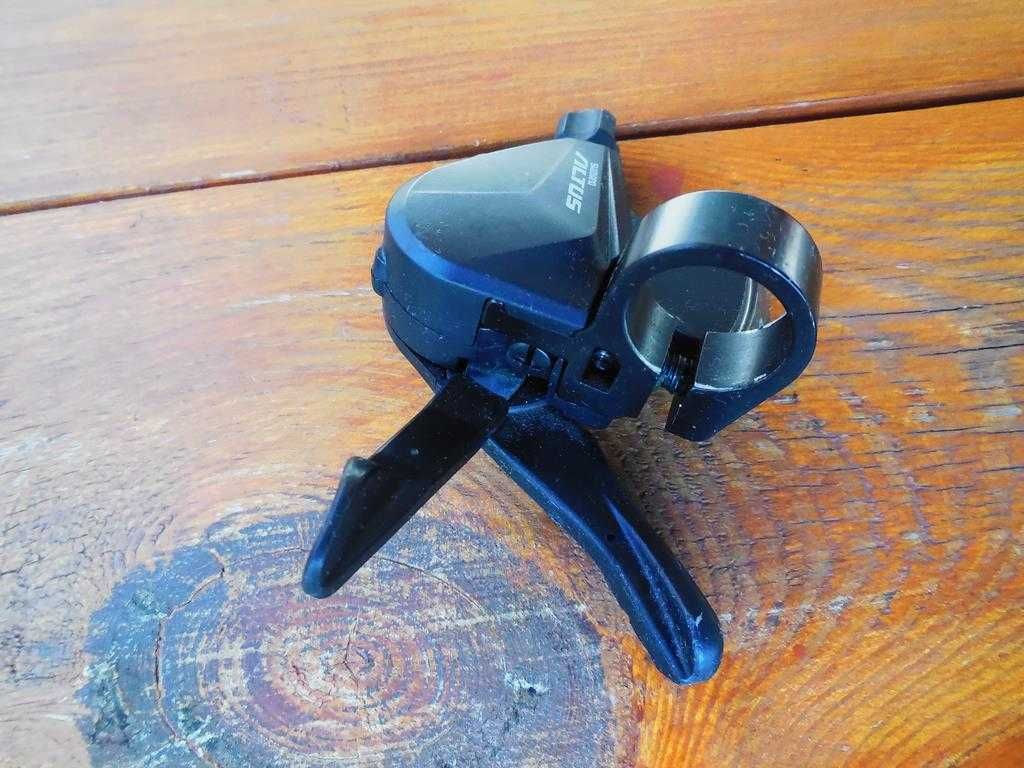 Manetka przednia Shimano Altus SL-M2010 3spd