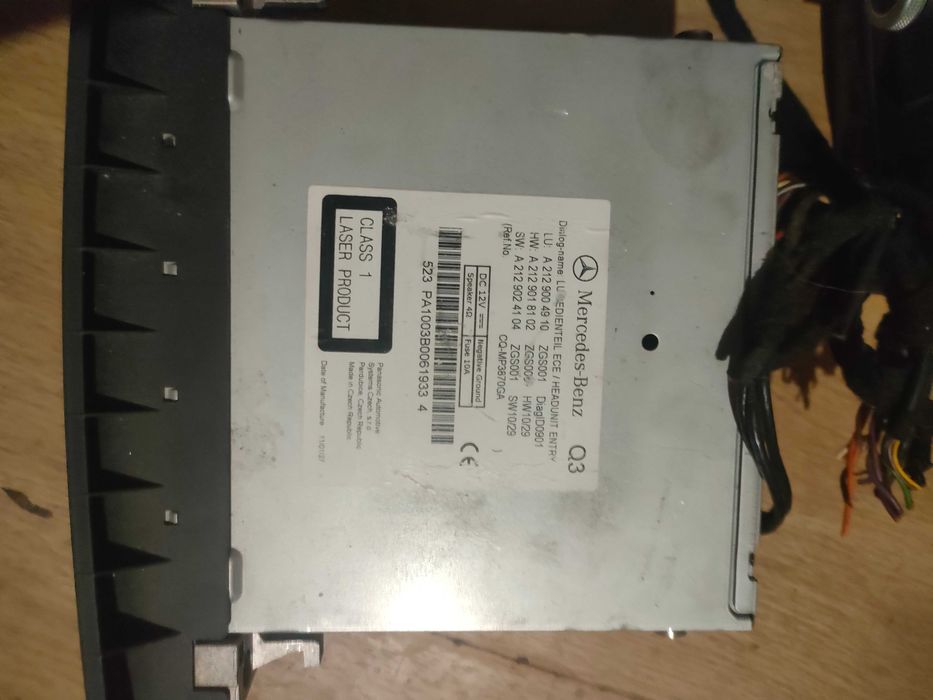 Panel radio 212.901.81.02 odtwarzacz navi Mercedes w212 A212.900.49.00