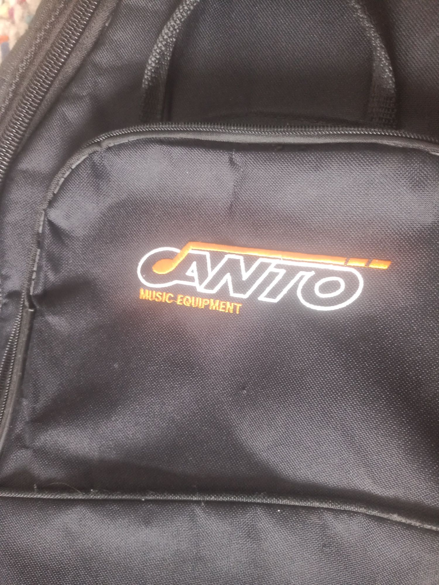 Pokrowiec na gitarę firmy CANTO