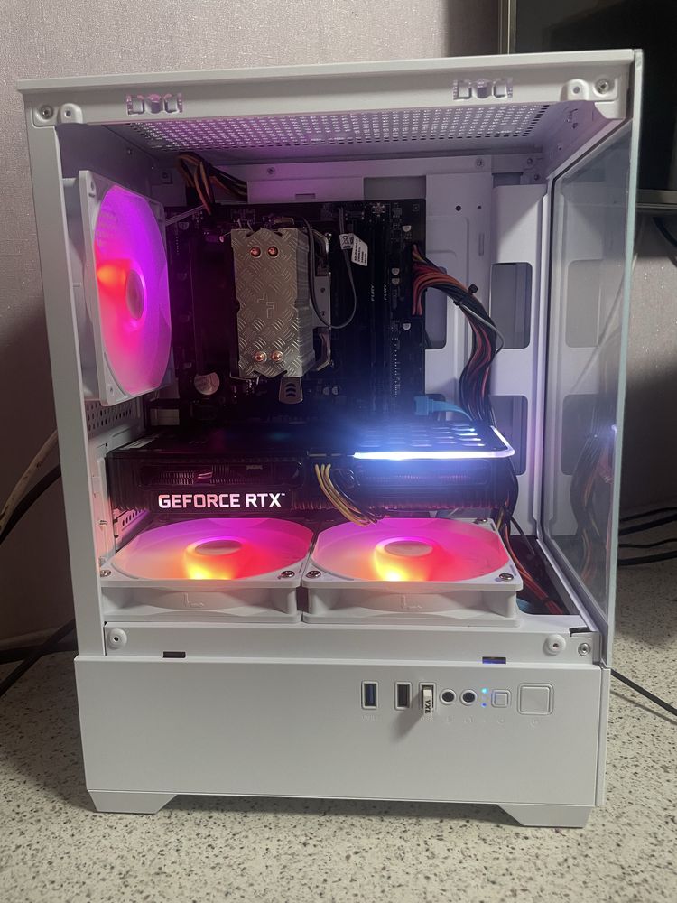 Продам топовый игровой пк. Ryzen 7 5700x, 3060ti, 32gb 3200, ssd 500.