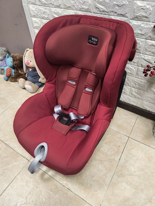Автокрісло Britax Römer KING 2 Група 1 (9-18 кг)