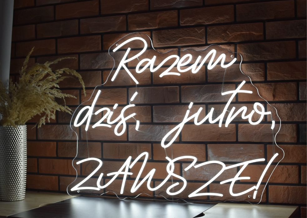 Razem dziś jutro zawsze, napis neonowy, neon, ledon, świetlny led