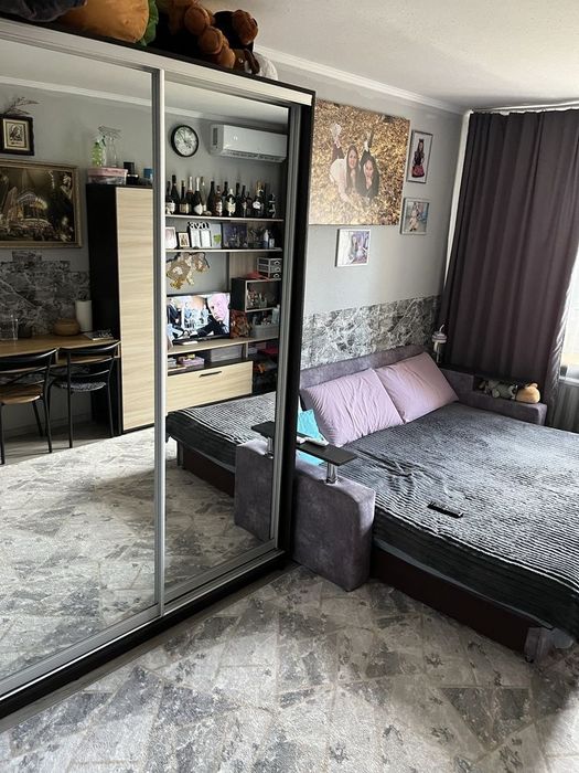 Продається 1 кімната в гуртожитку по вул.Південно-Кільцевій (верх)