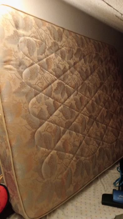 Cama de casal rustica