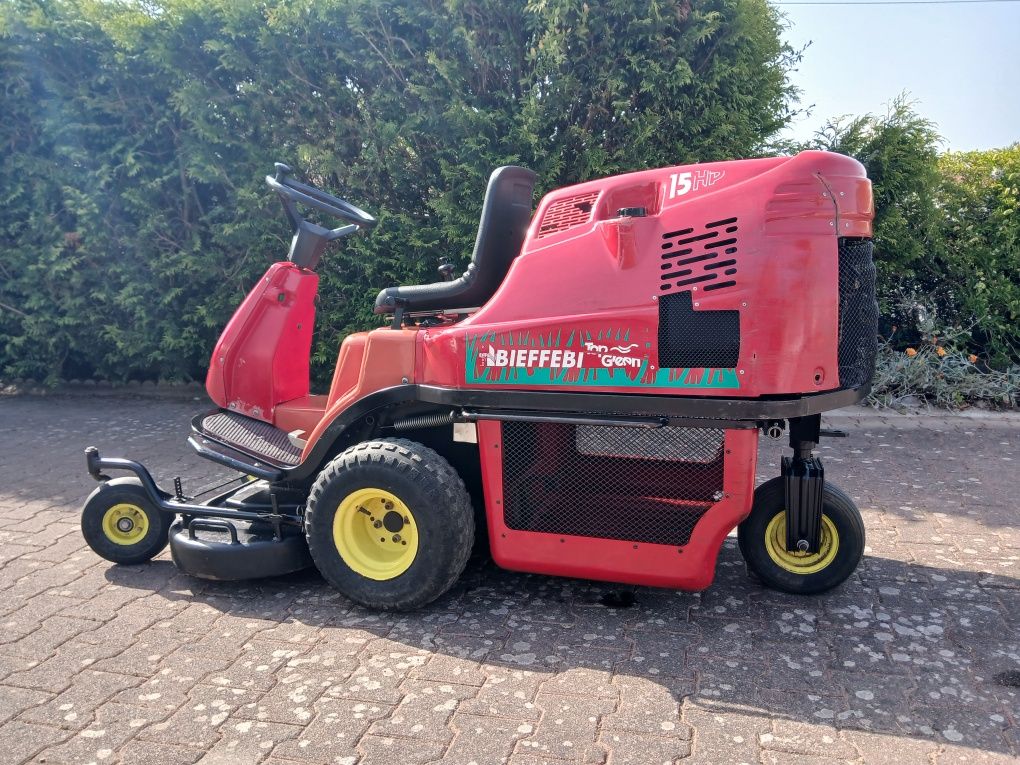 Tractor corta relva Gianini Ferrari 360 grausProfessional