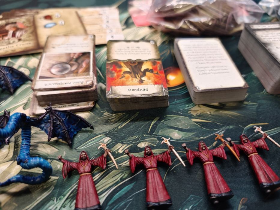 Posiadłość Szaleństwa 2 edycja - pomalowane figurki, stan idealny