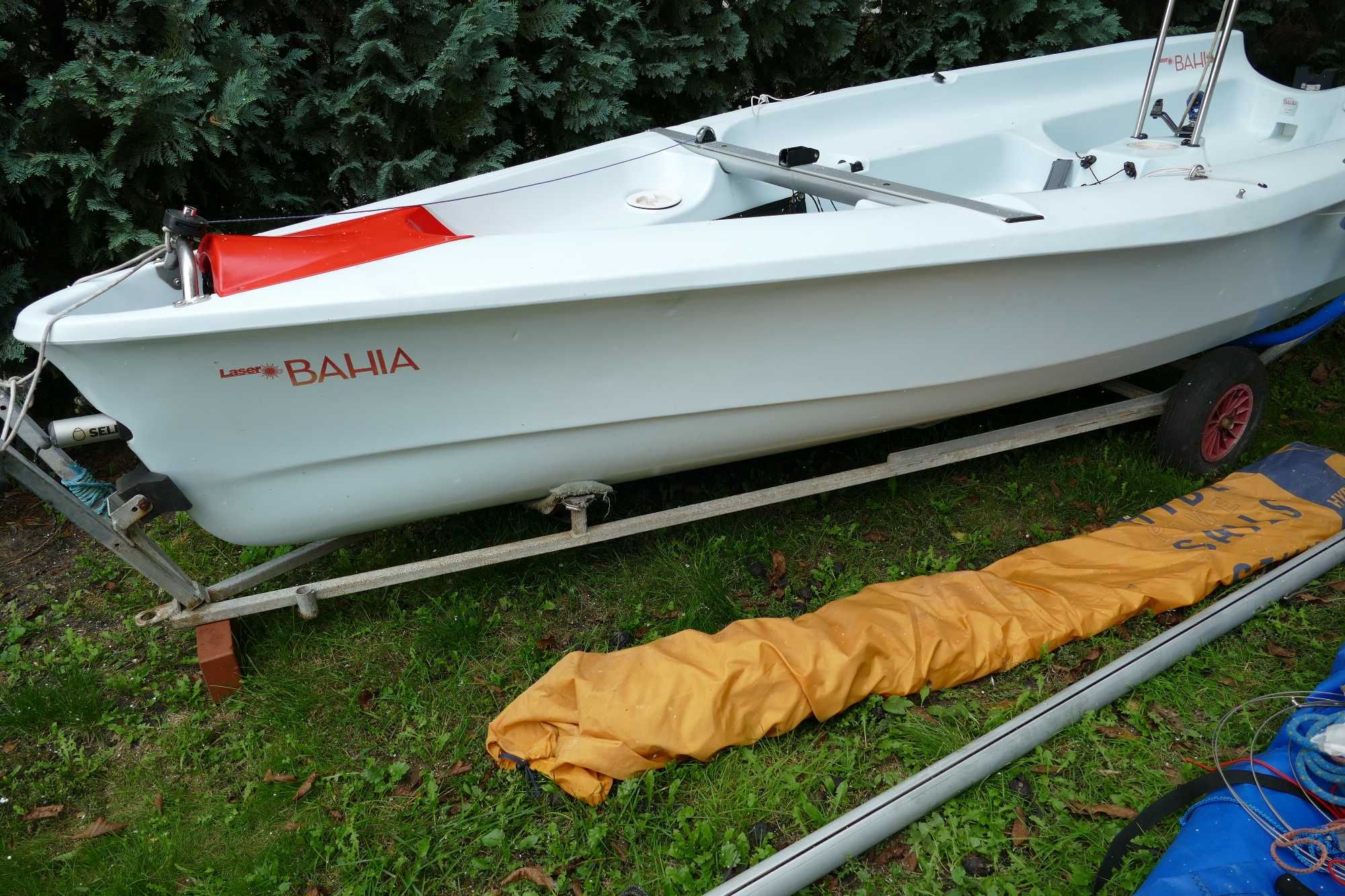 Laser BAHIA łódź żaglowa żaglówka