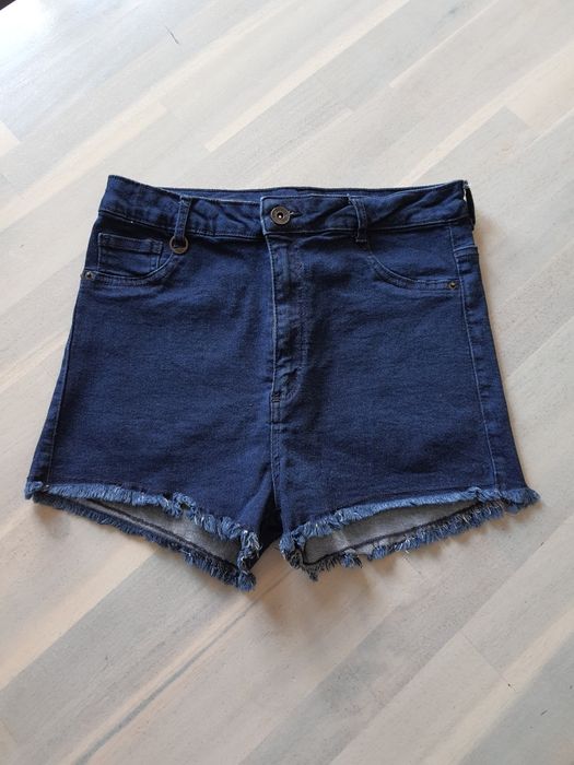 Szorty high waist spodenki Bershka