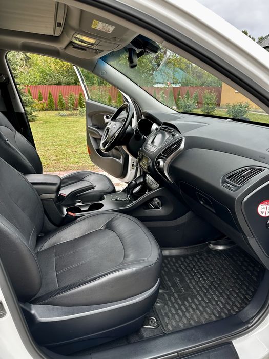 Автомобіль Hyundai ix35