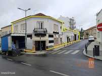 Restaurante com habitação e outros Espaços no Centro da Malveira