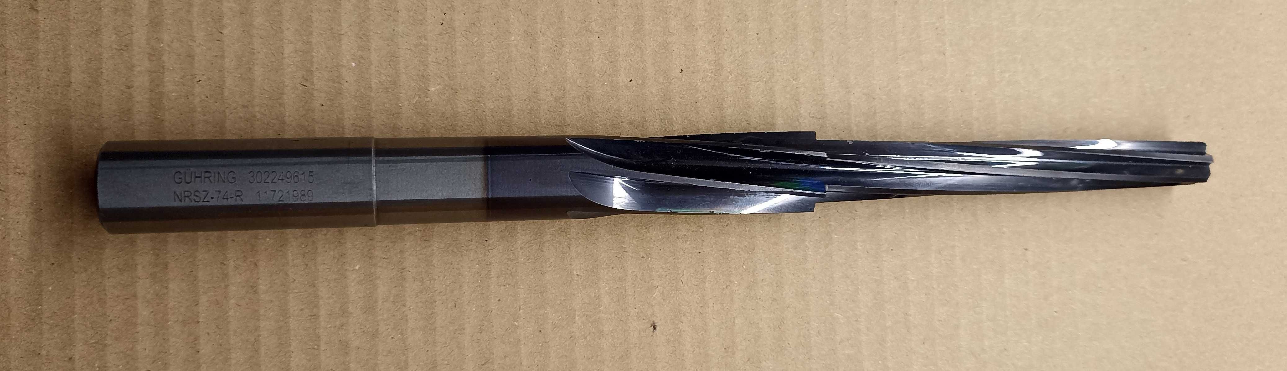 Rozwiertak dwustopniowy węglikowy fi - 11,5 do 19,4 mm