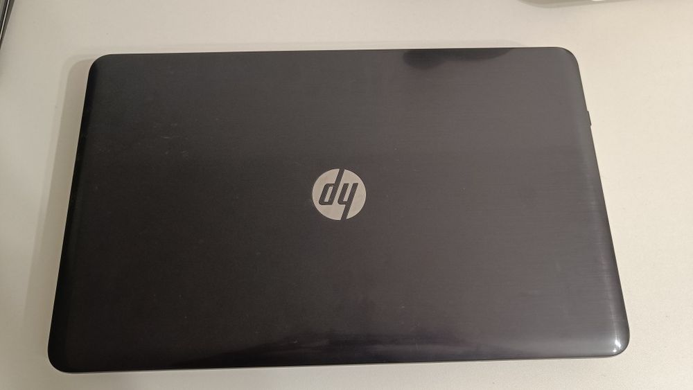 Laptop hp pavilion 17"