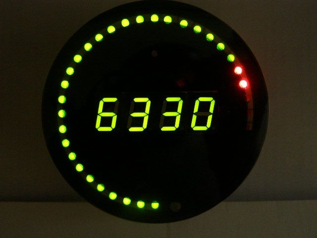 Тахометр цифровий