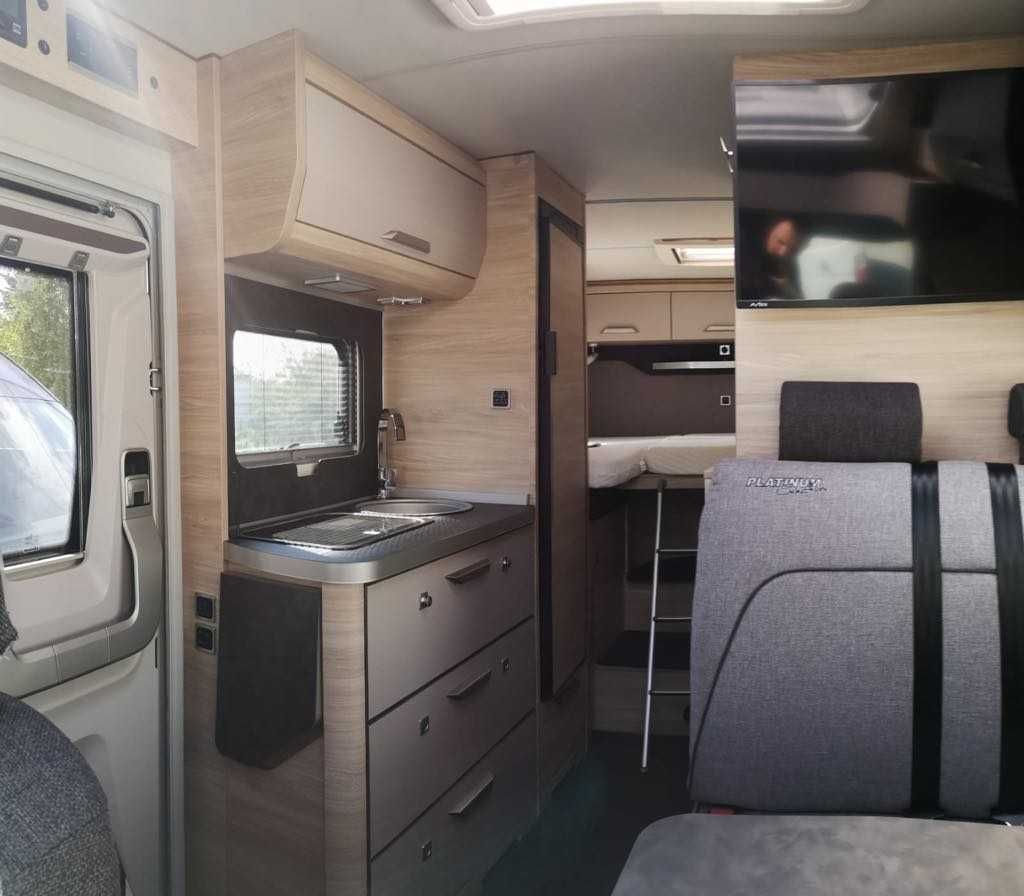 Kamper Wynajem Camper  Wersja PREMIUM , Knaus Platinium 4x4 , Automat