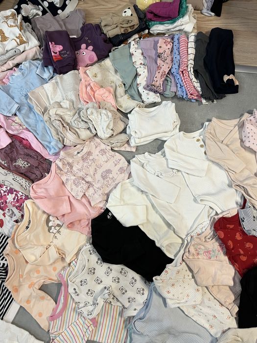 Duża paczka ciuszków niemowlęcych