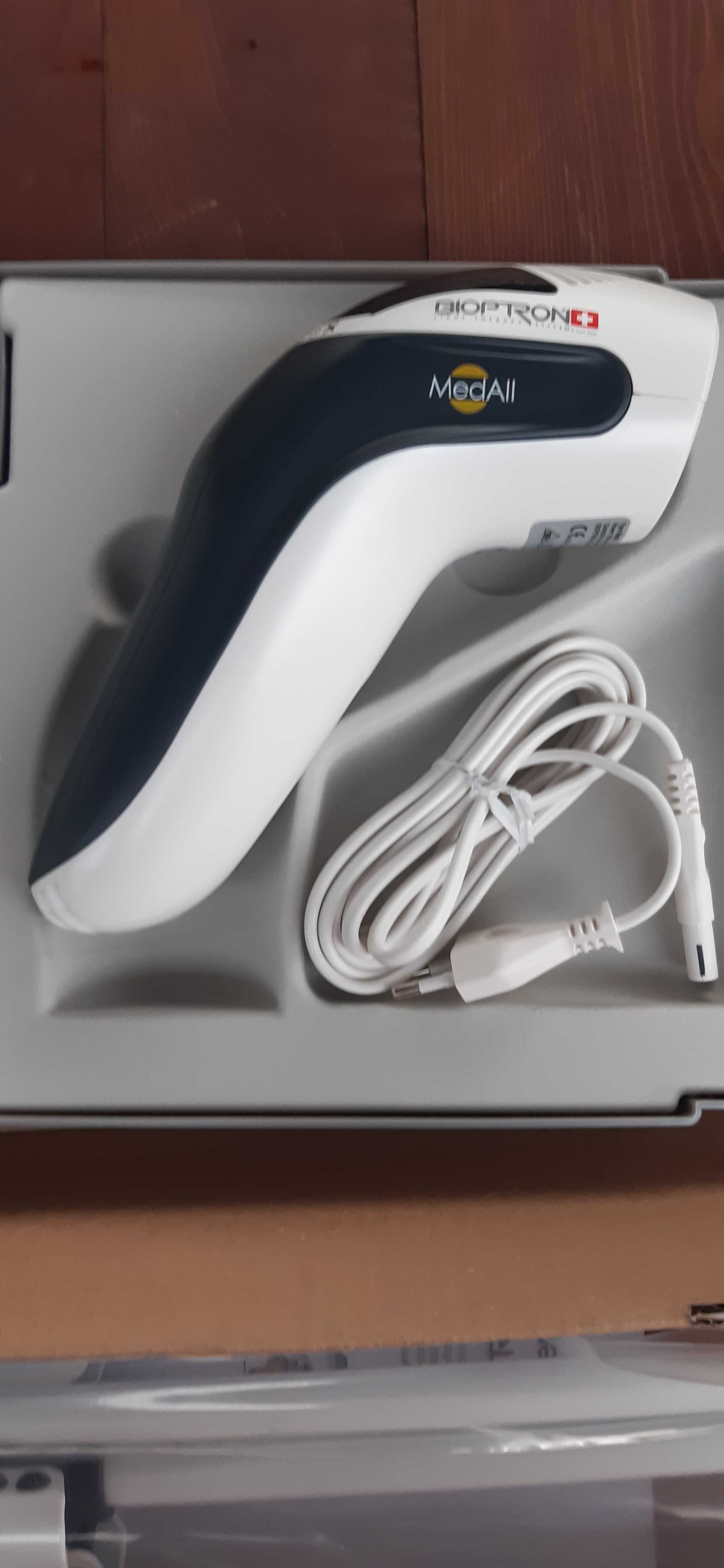 Lampa zepter Bioptron wraz ze statywem