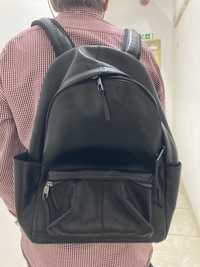 Mochila de pele Massimo Dutti