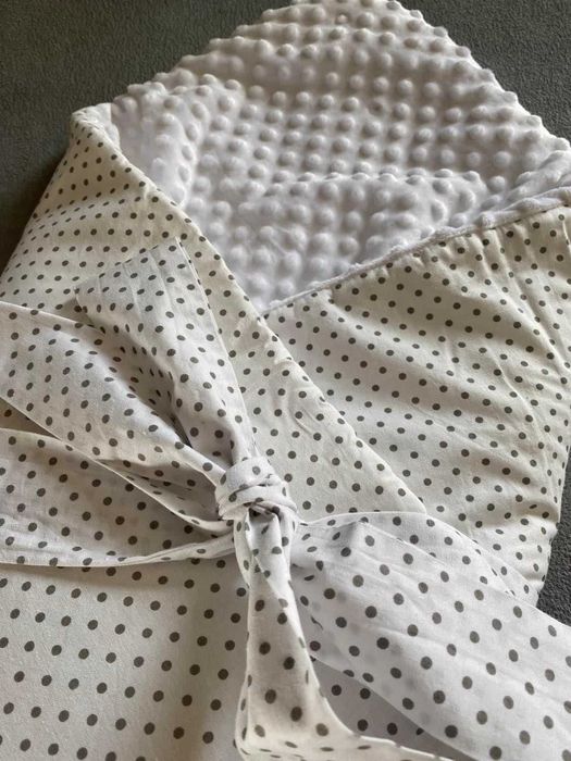 Rożek - becik niemowlęcy dwustronny Minky