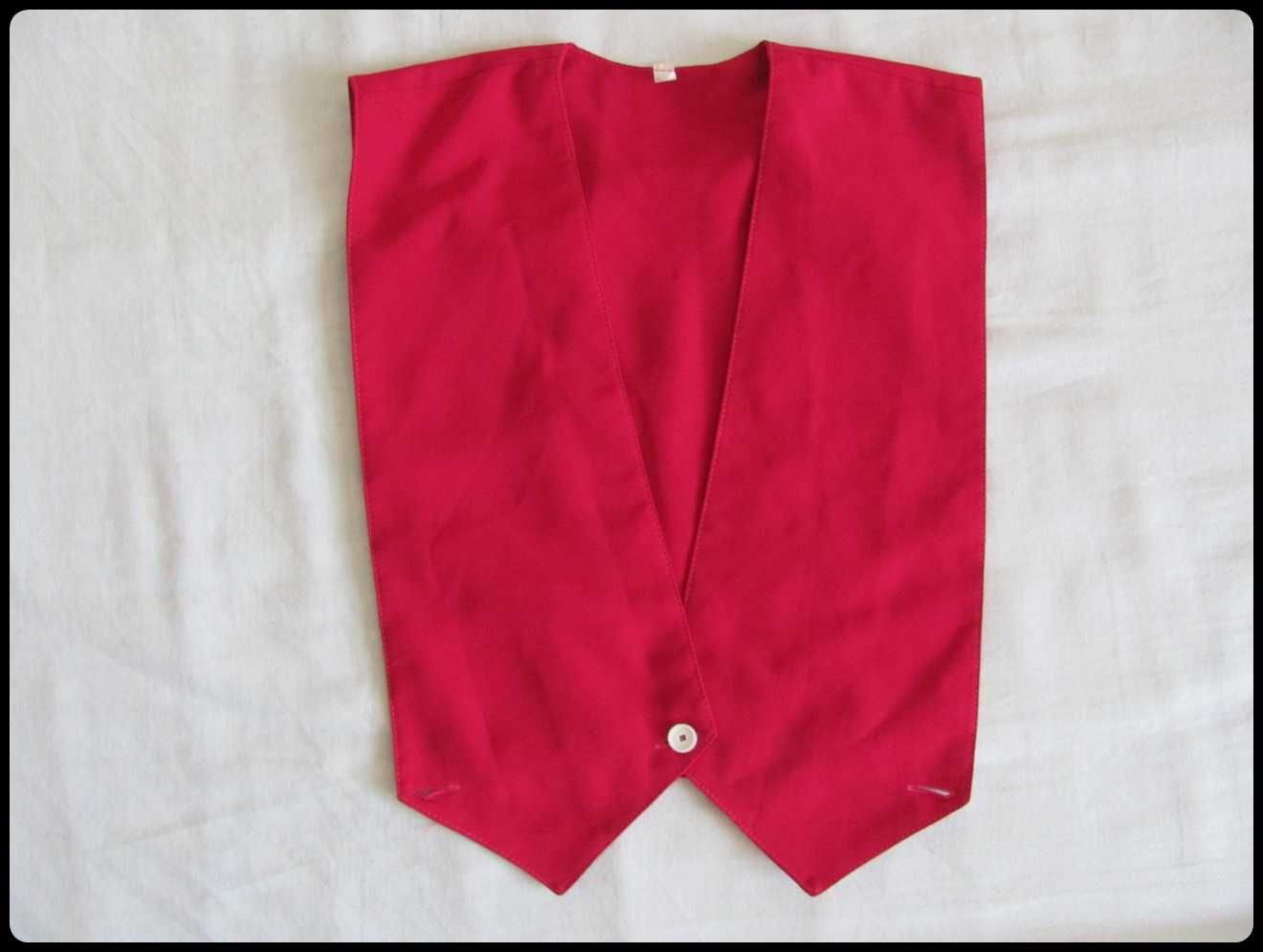 Elegancka kamizelka kołnierz dla dziewczynki rozmiar 140