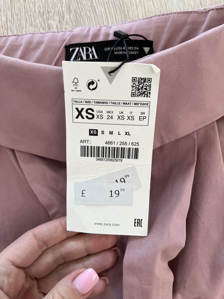 Шорти Zara , розмір XS